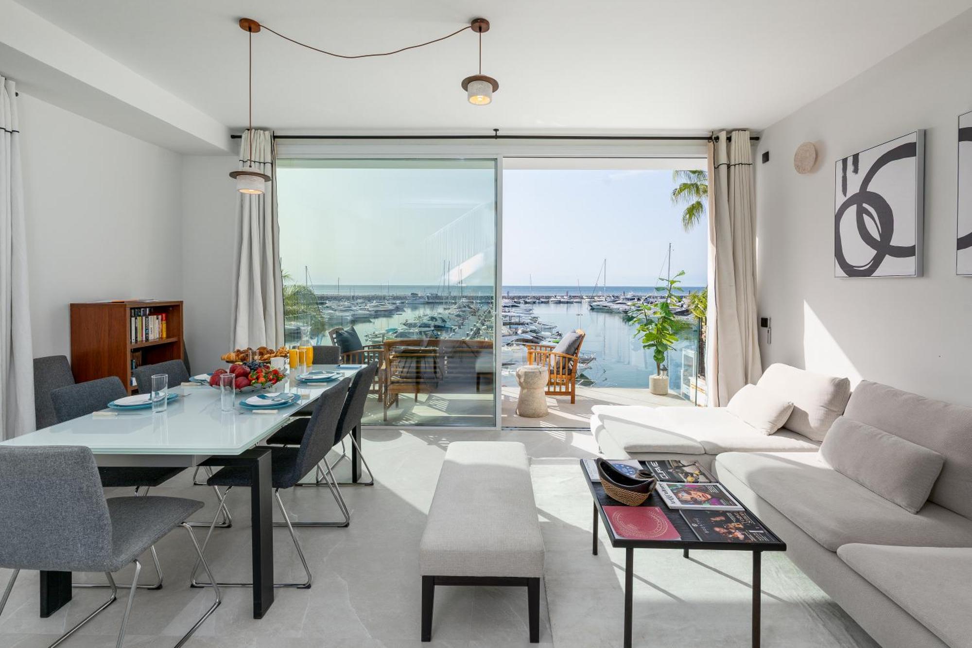 243-Fully Renovated-Puerto Banus Marbella Front Line Penthouseアパートメント エクステリア 写真
