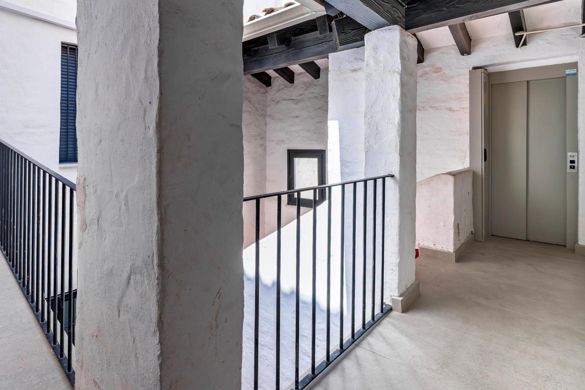 243-Fully Renovated-Puerto Banus Marbella Front Line Penthouseアパートメント エクステリア 写真